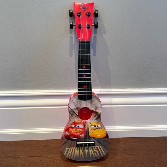 Cars 3 Ukulele - Picture 1 of 6